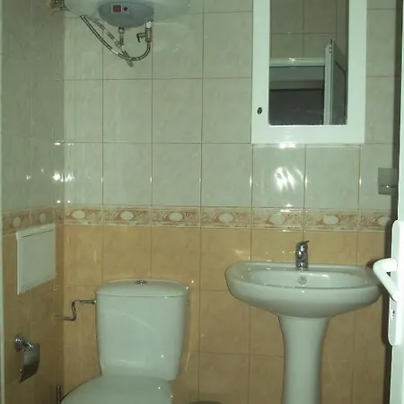 Lägenhetshotell Levante 2*